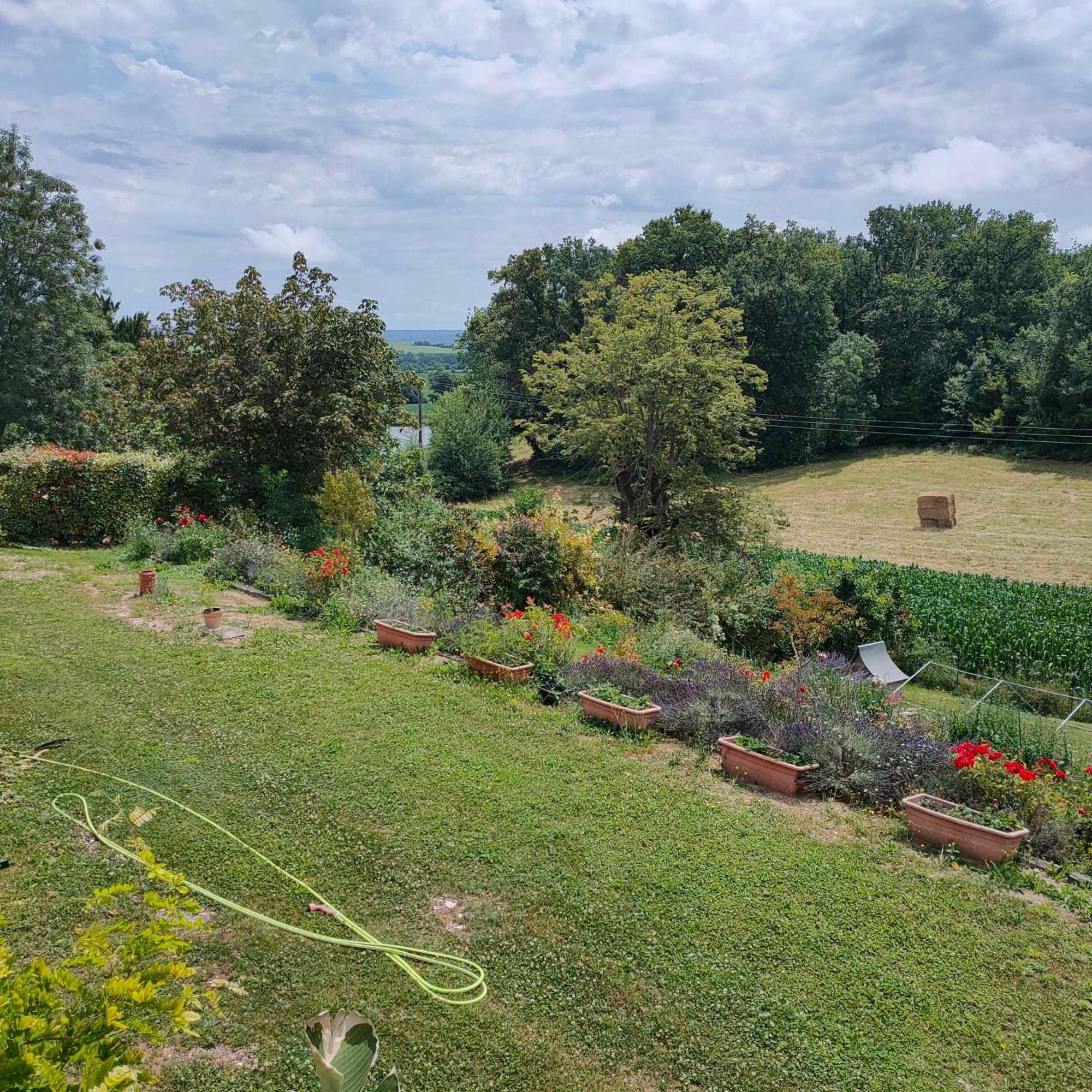 Grand Fonteneau Saint-Romain  Exteriör bild